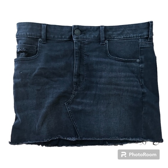 American Eagle Next Level Stretch Distressed Denim Mini Skirt, Black - Picture 3 of 8